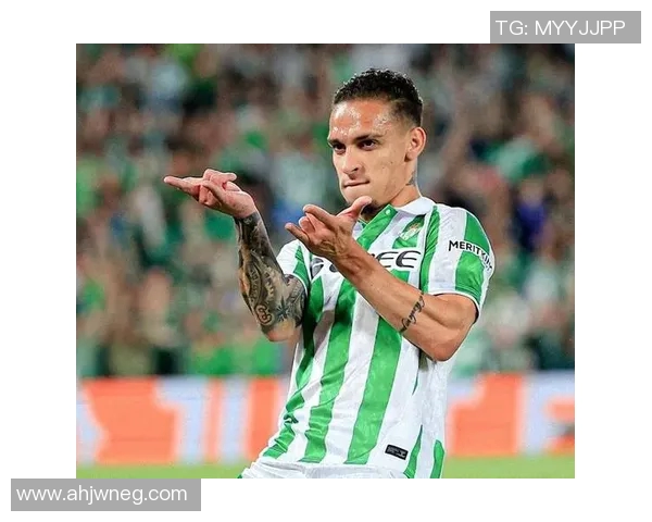 足球明星惊人变样瞬间合集揭秘他们的逆袭与蜕变之路